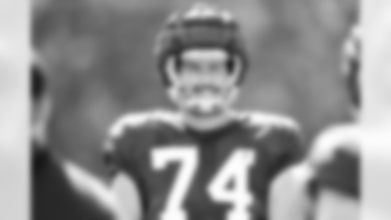 74 T Dan Skipper