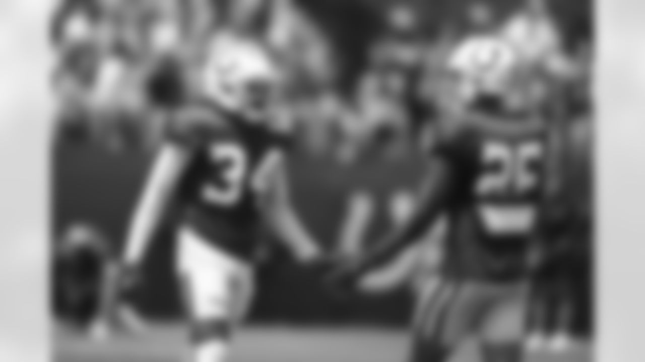 34 CB Isaiah Rodgers, #25 CB Rodney Thomas II