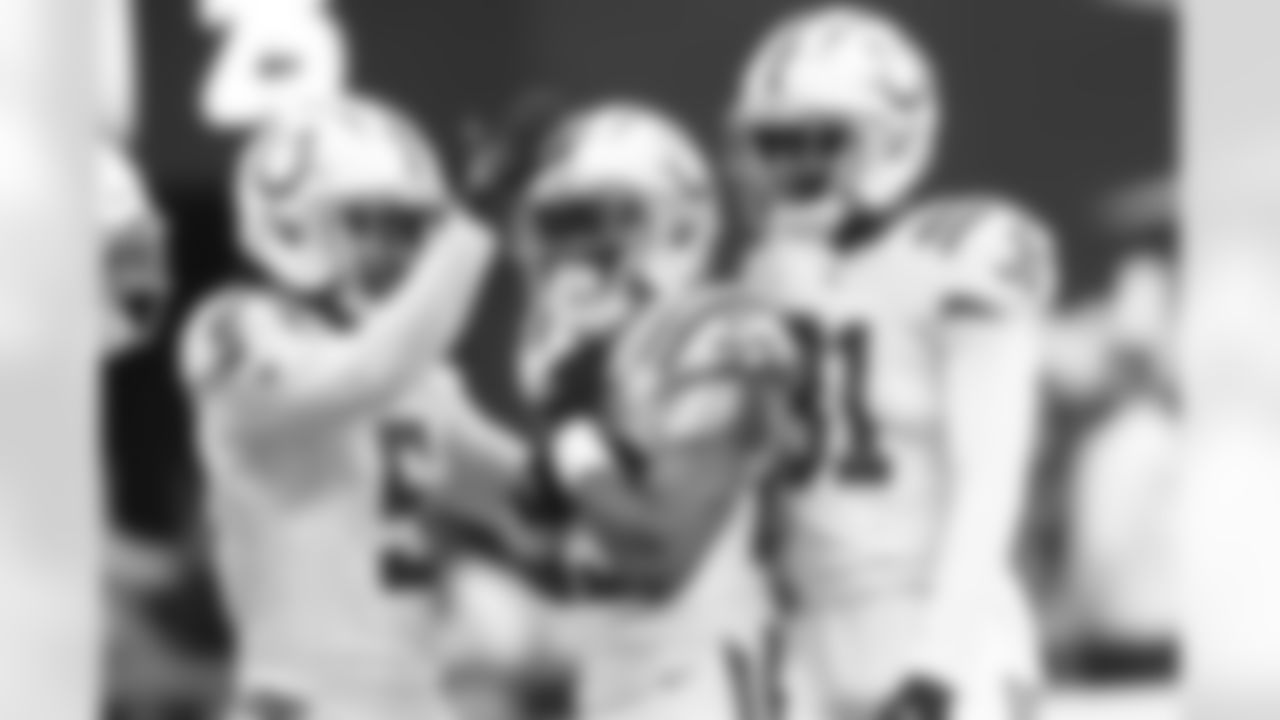 5 CB Stephon Gilmore, #23 CB Kenny Moore II, #31 DB Brandon Facyson