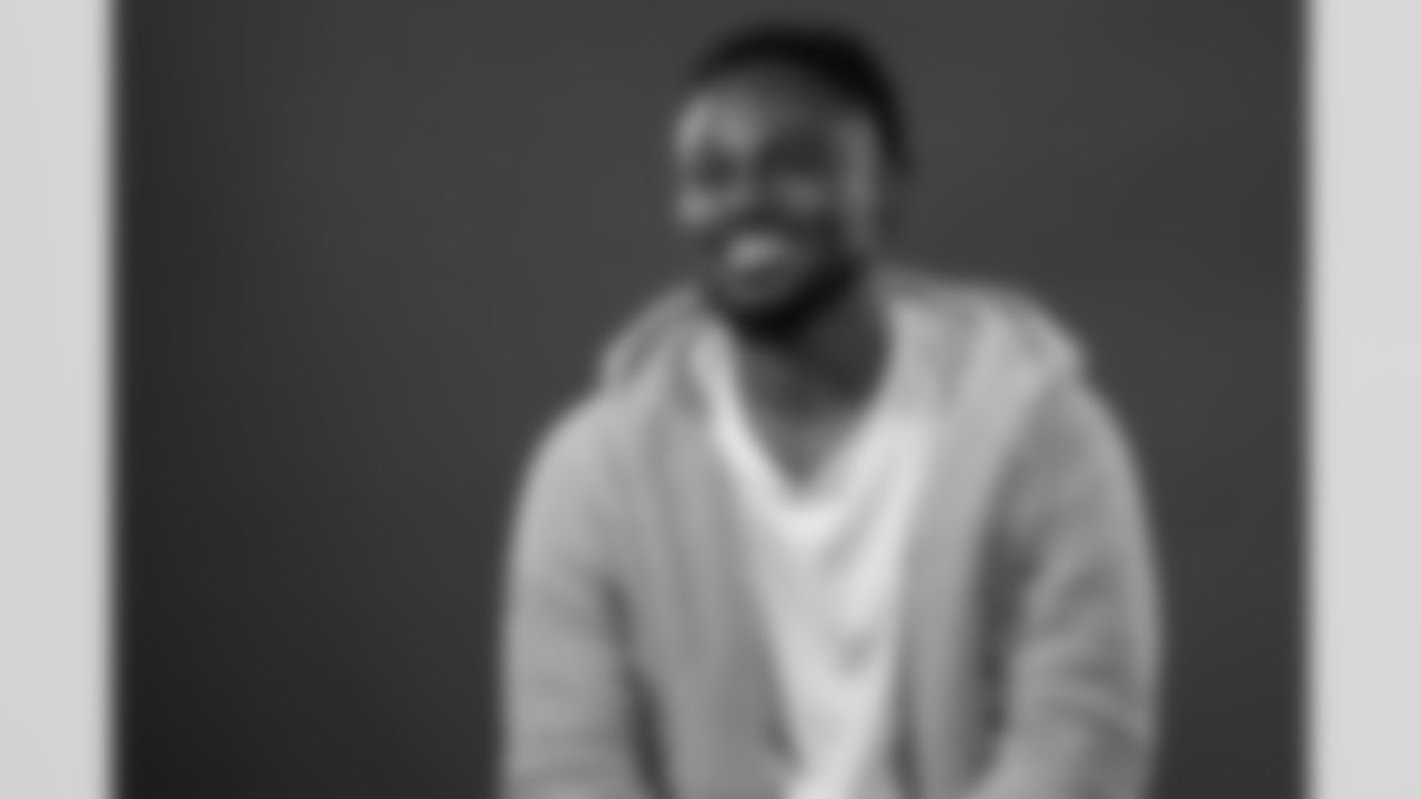 WR Isaiah McKenzie