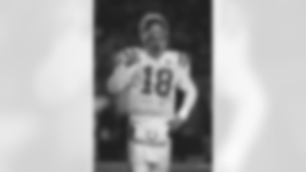2002_Manning_Peyton_248_Macht