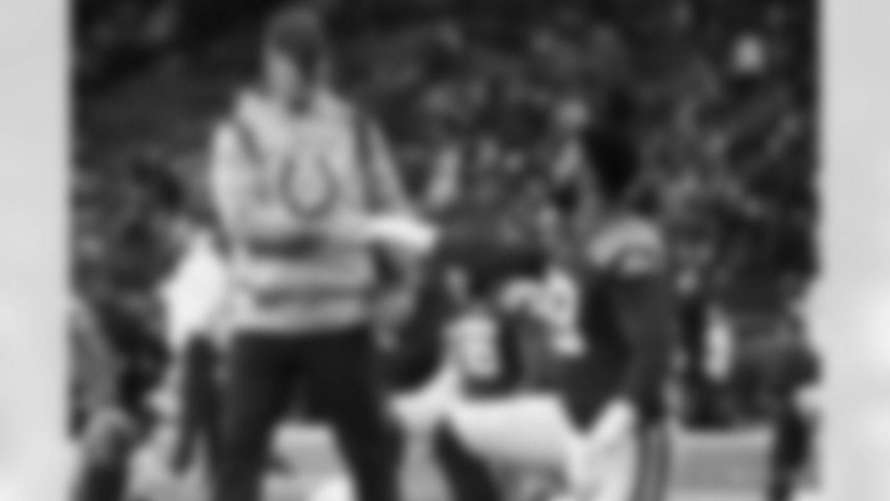 Indianapolis Colts Head Coach Frank Reich, #99 DT DeForest Buckner
