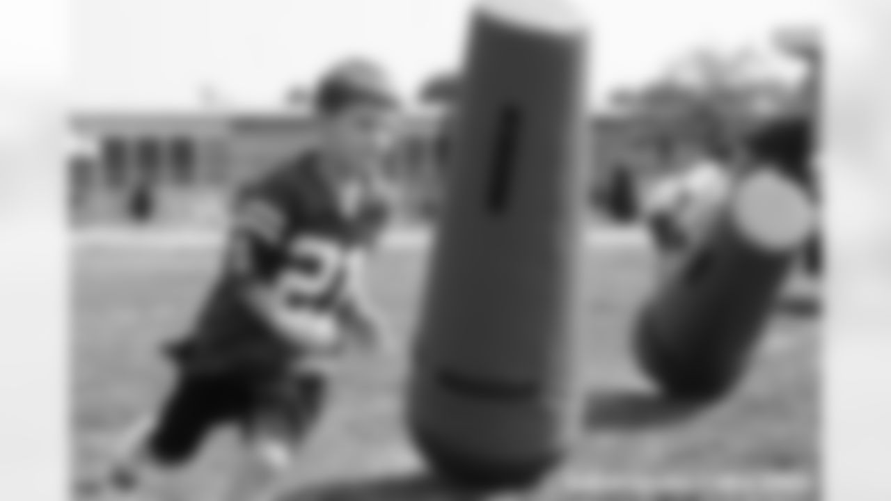 LANDING_youthfootball-1