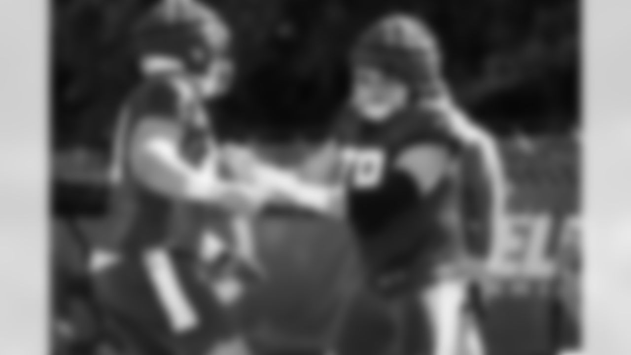 63 G Danny Pinter , 78 C Ryan Kelly
2023 Colts Training Camp - Grand Park
