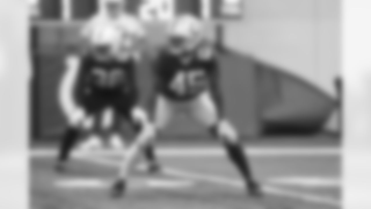45 LB E.J. Speed