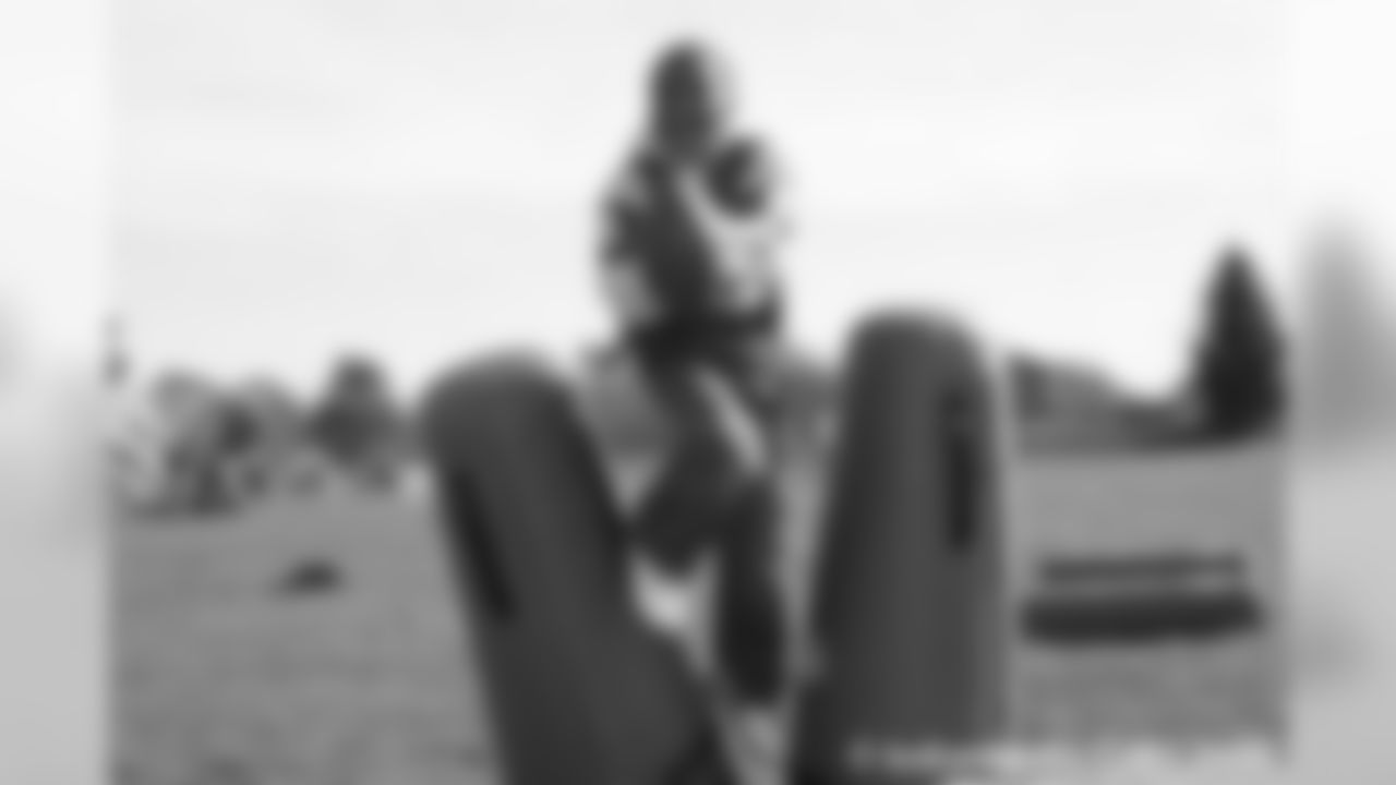 LANDING_youthfootball-8