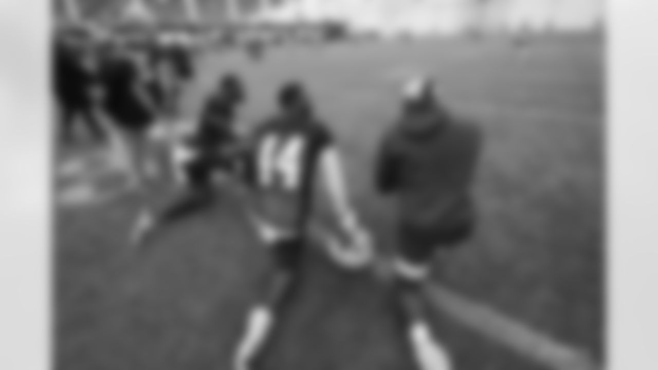 45 LB E.J. Speed, #44 LB Zaire Franklin, #53 LB Darius Leonard