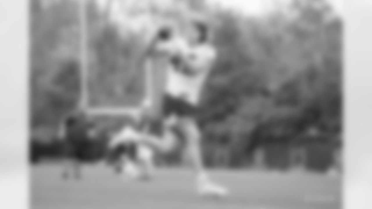 80 TE Michael Jacobson
