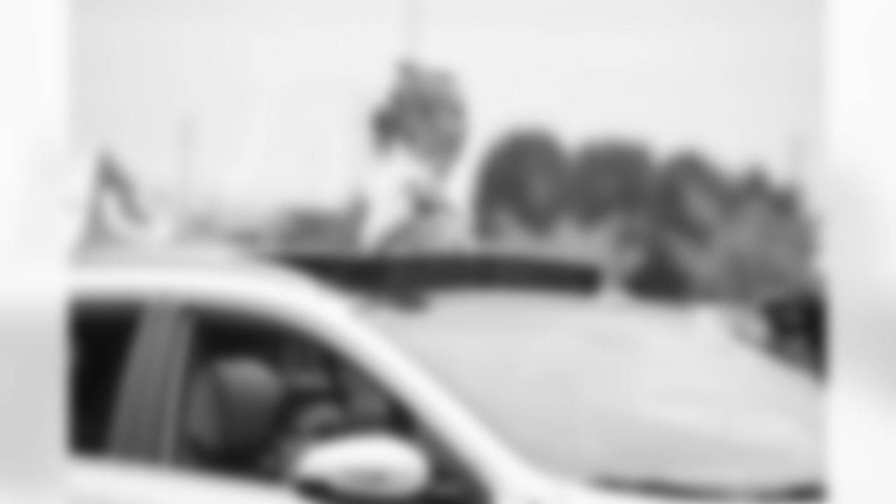 2020_1028_HalloweenDriveThru0183