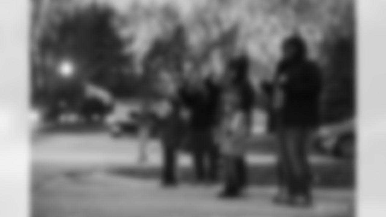 2020_0107_ColtsCaravan0313