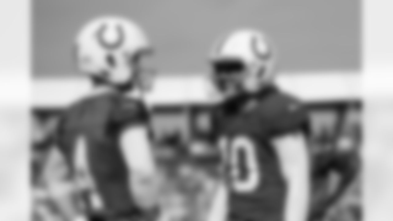 4 QB Sam Ehlinger, 10 QB Gardner Minshew,
2023 Colts Training Camp - Grand Park