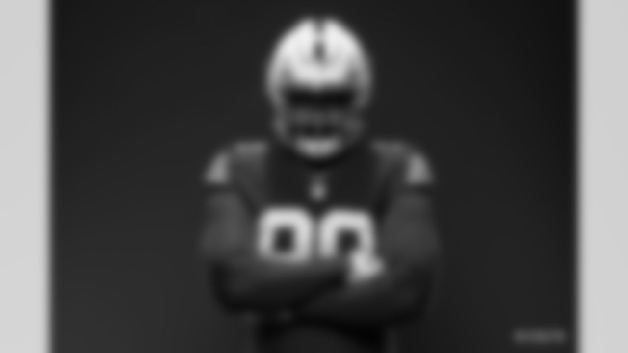 99 DT DeForest Buckner