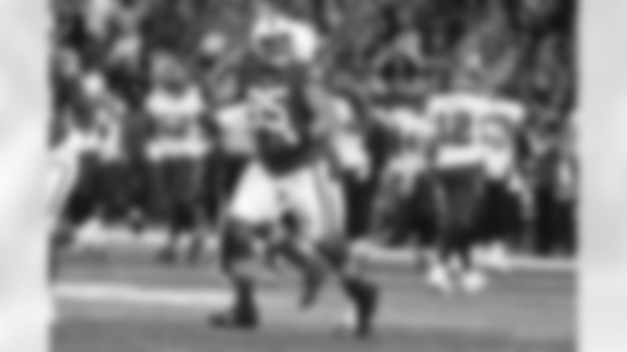95 DT Taylor Stallworth