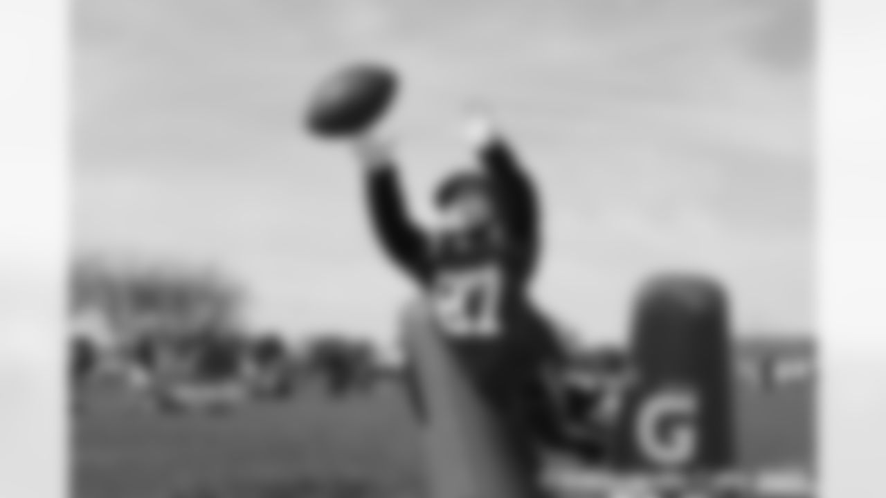 LANDING_youthfootball-1