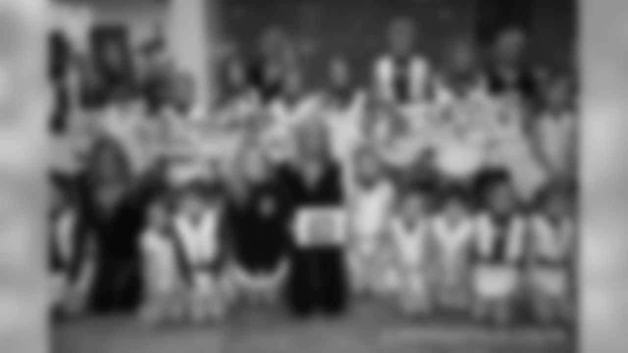 2018_1010_35yrsColtsCheer_0072