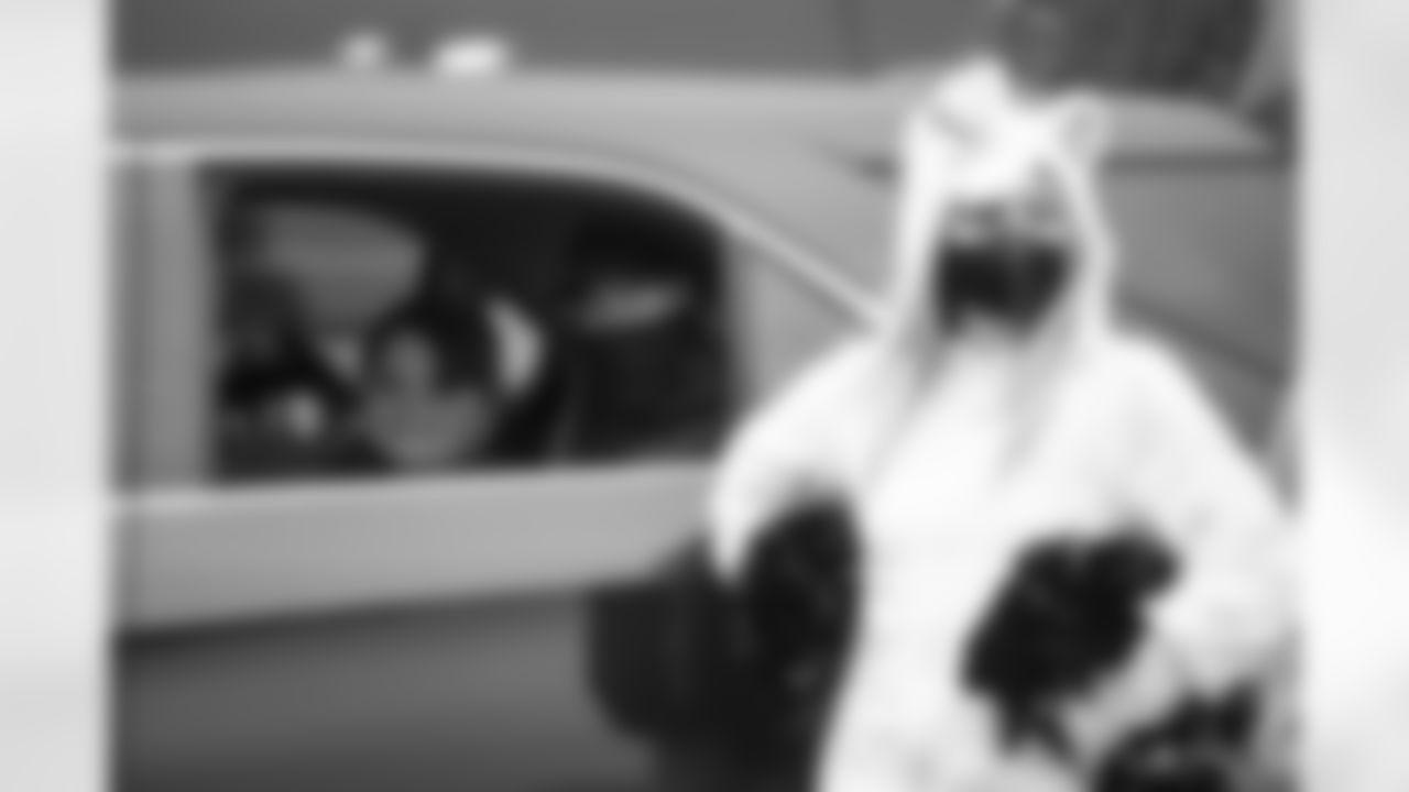 2020_1028_HalloweenDriveThru0229