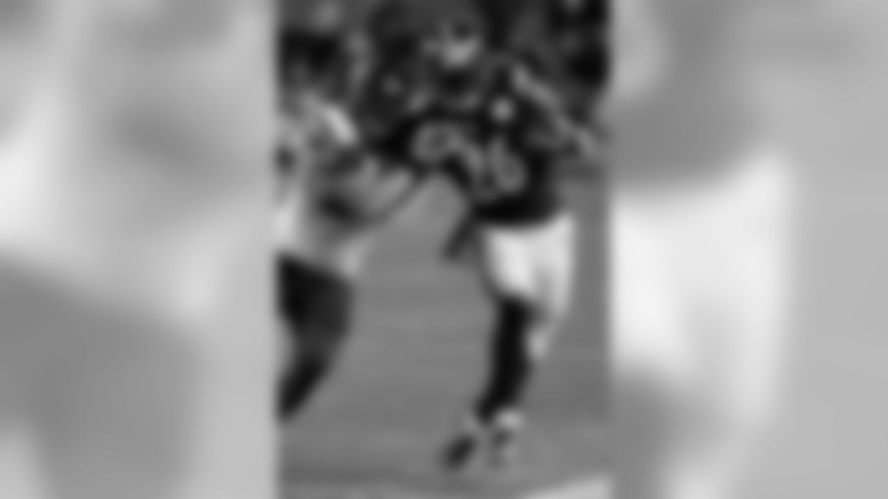 Bell makes up the other combination of two Steelers skill players ranking top-five in the NFL in yards from scrimmage. "Patience" is the word you kept on hearing from Colts defenders this week in describing the dual-threat Bell. The challenge of Bell will be the unlimited challenge from a running back standpoint before the Colts encounter some unproven backs in the weeks to come.