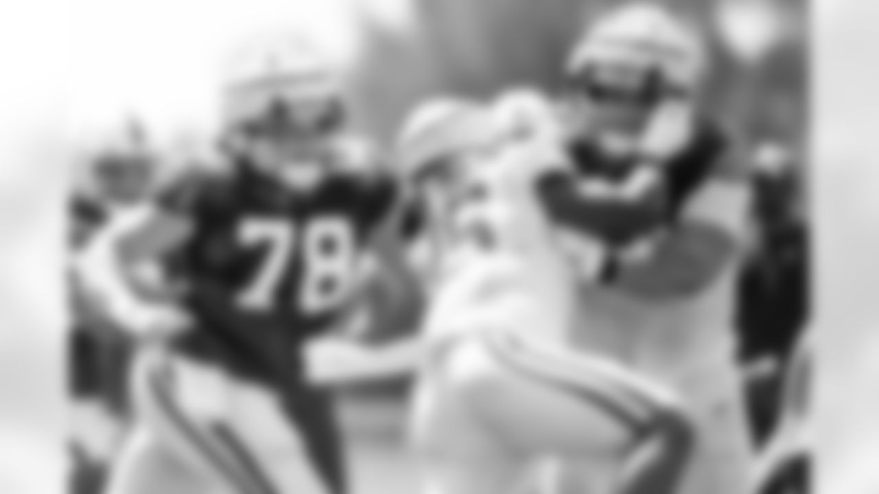 78 C Ryan Kelly, #56 C/G Quenton Nelson