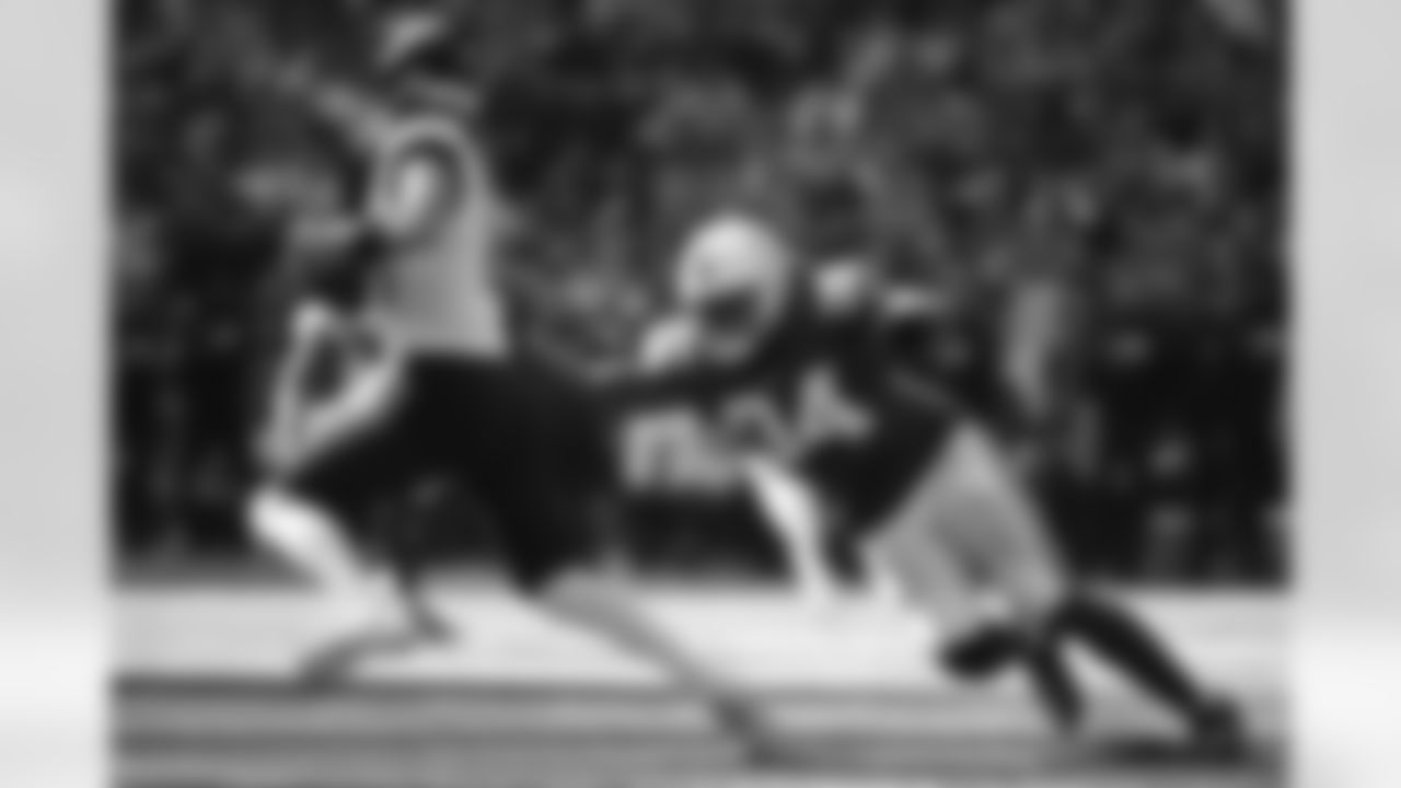 94 DT/DE Tyquan Lewis