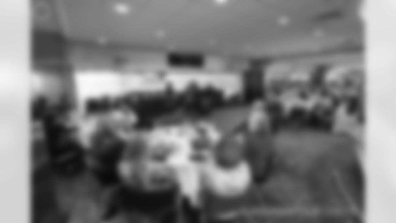 2018_0724_SuiteHolderLuncheon_0614