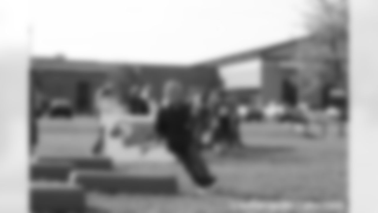 LANDING_youthfootball-8