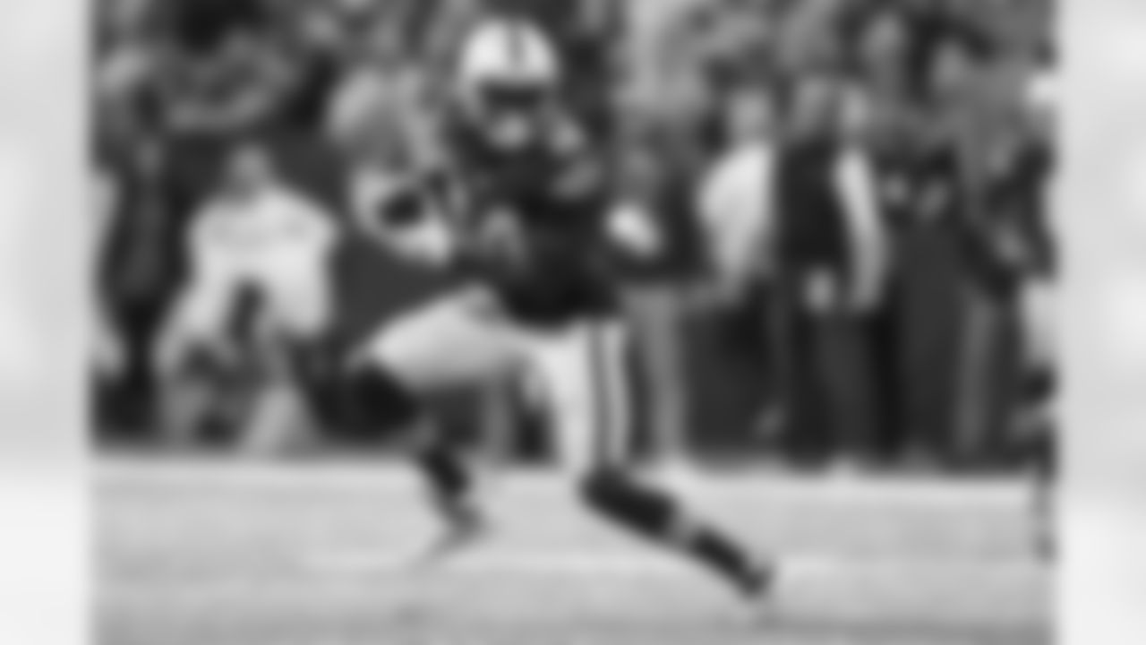 14 WR Zach Pascal