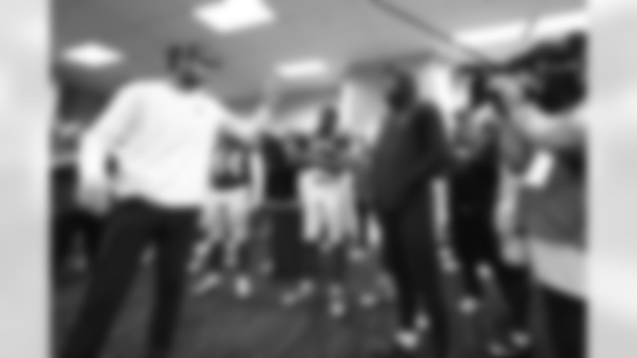 Head Coach Shane Steichen , 33 CB Dallis Flowers , 5 QB Anthony Richardson