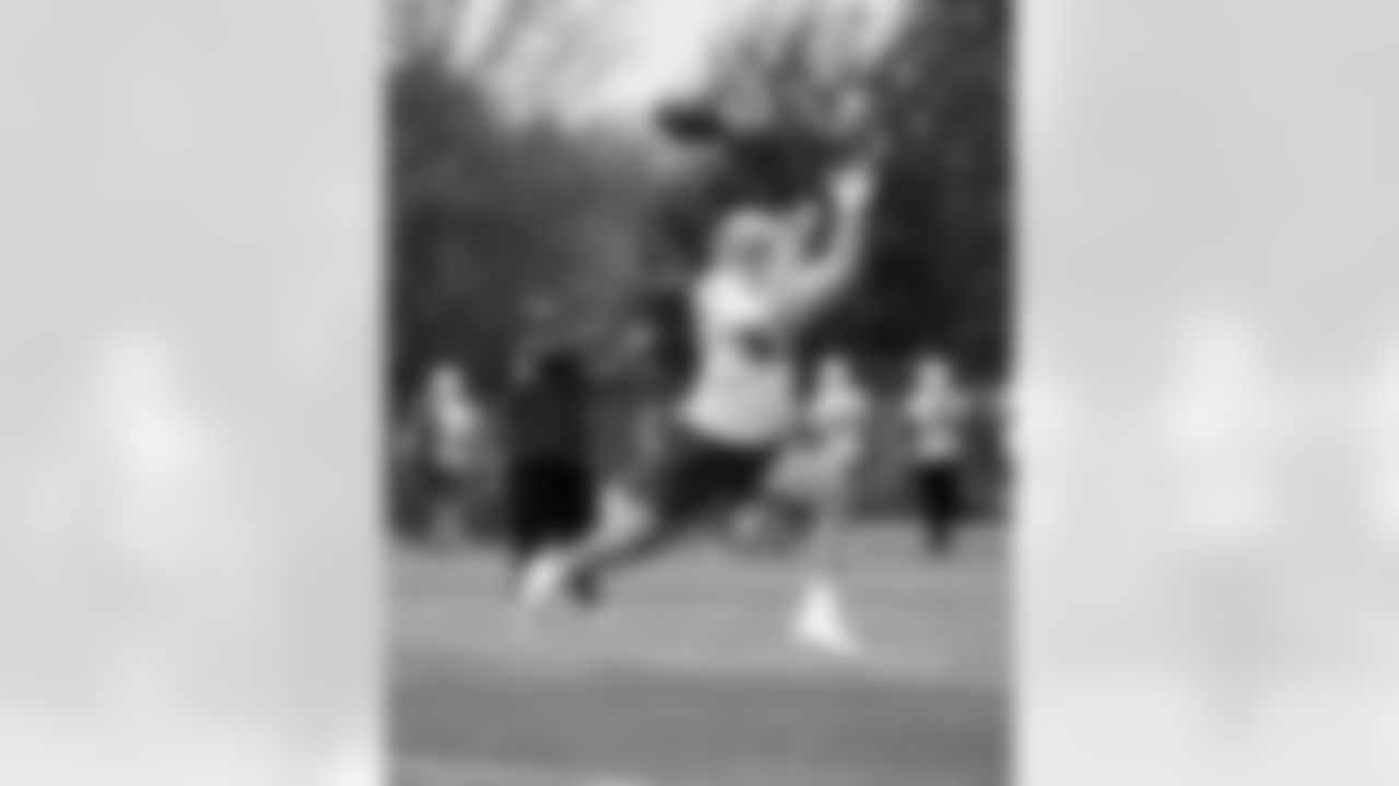 48 TE Nikola Kalinic,
Players practice during voluntary Veteran Mini Camp offseason workouts.
