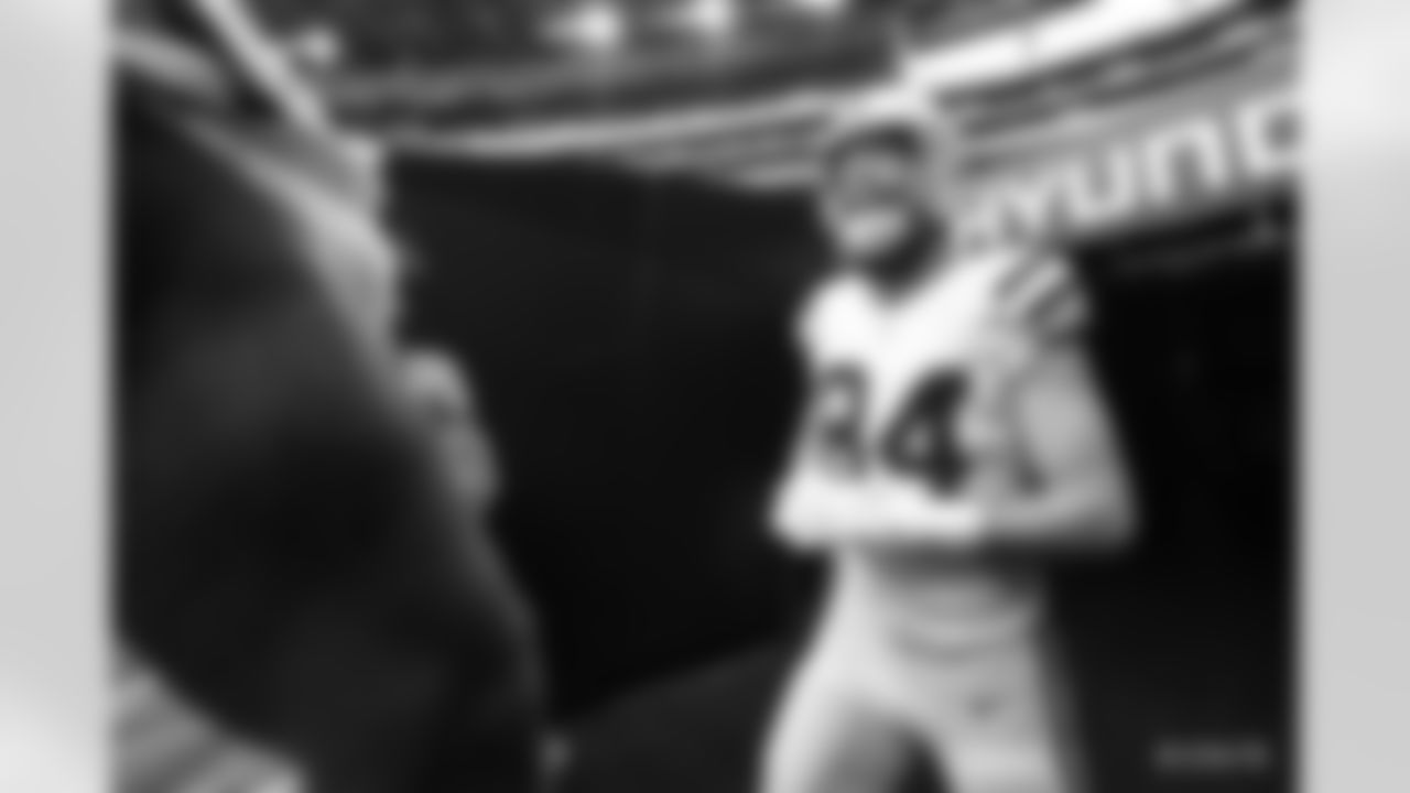 84 TE Jack Doyle