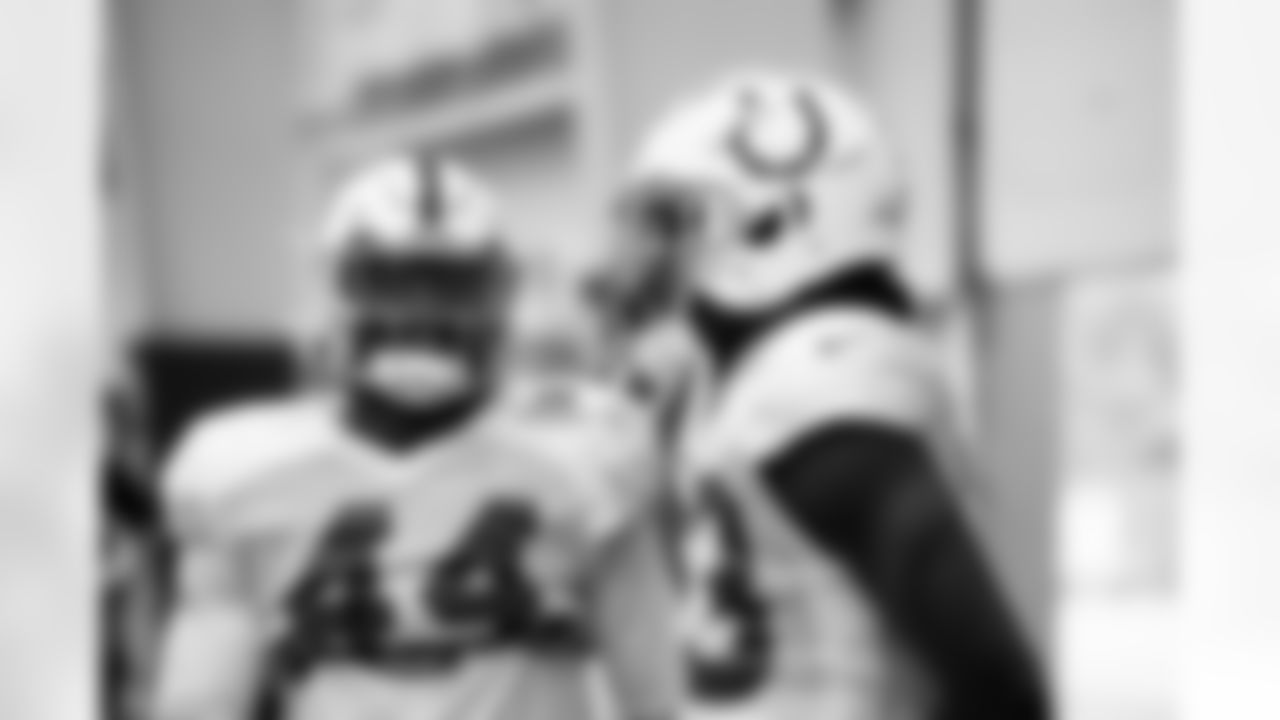 44 LB Zaire Franklin, #23 CB Kenny Moore II