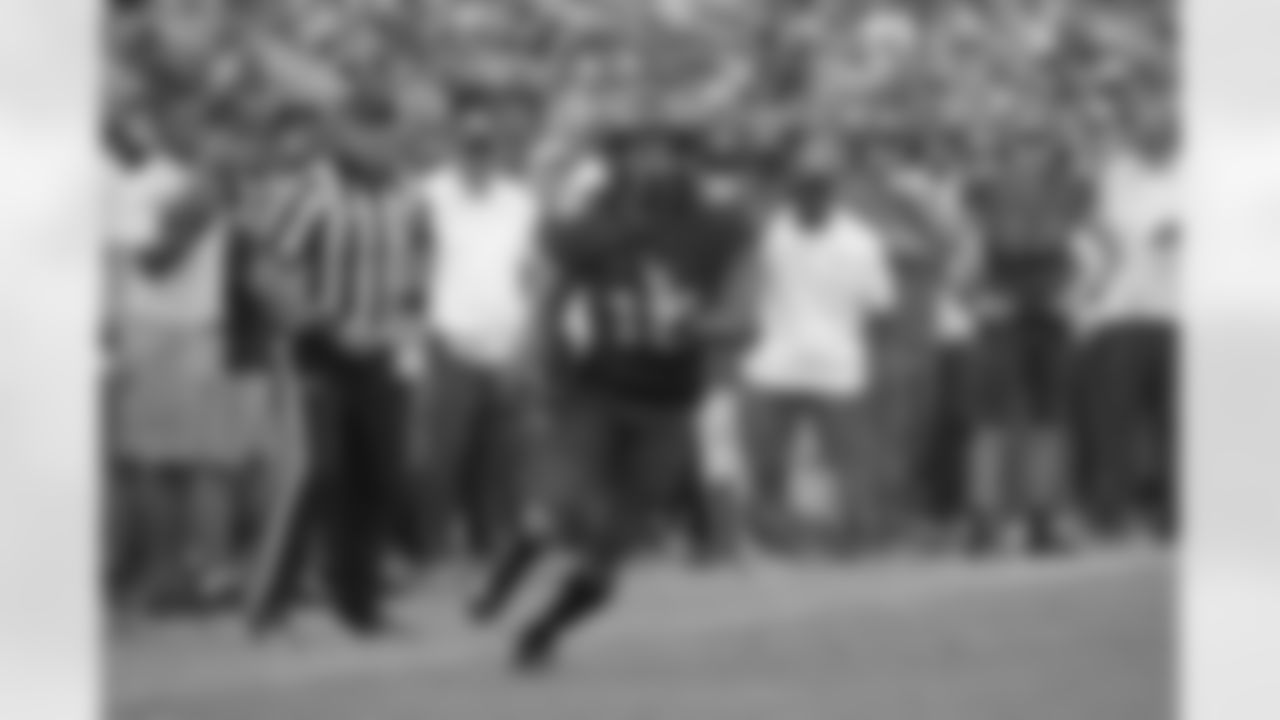 WR Tre Nixon