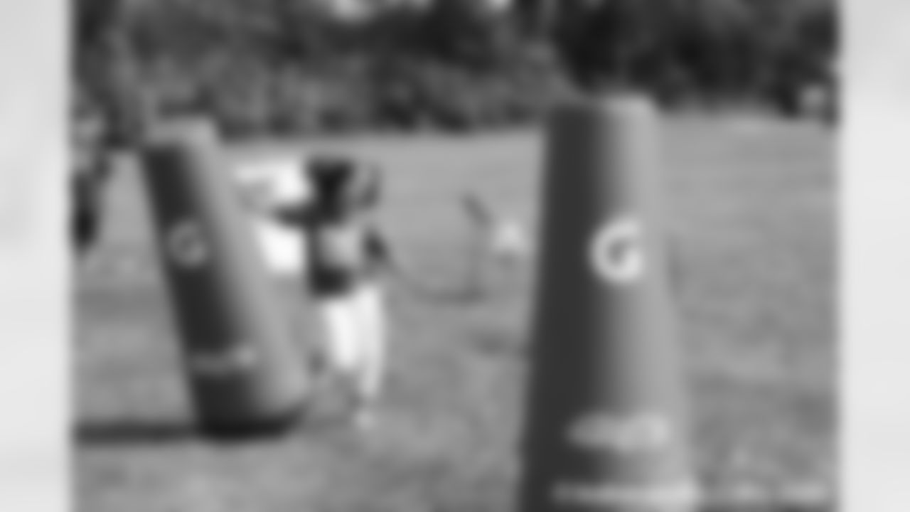 LANDING_youthfootball-8