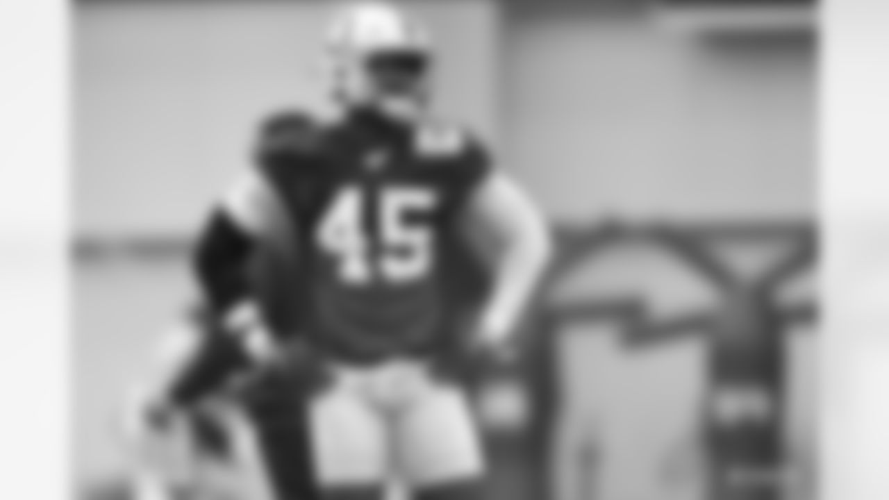 45 LB E.J. Speed