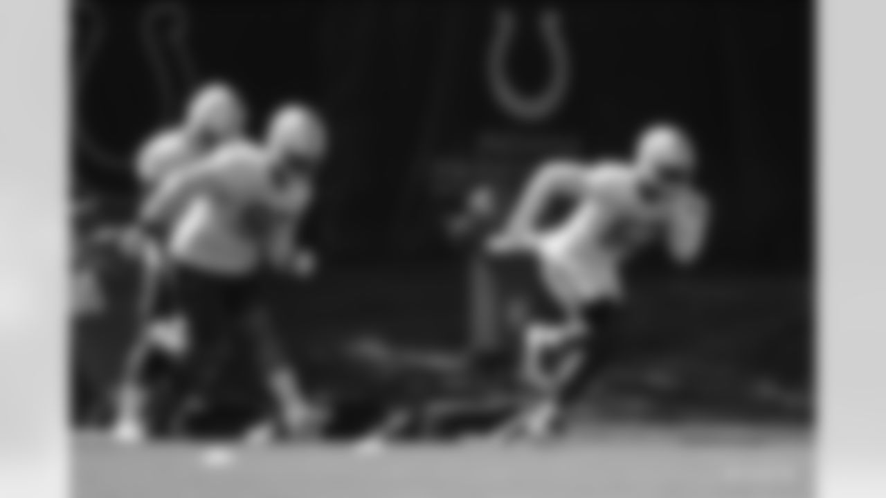 90 DT Grover Stewart, #52 DE Ben Banogu
