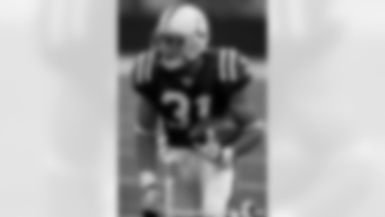 Donald Brown-1