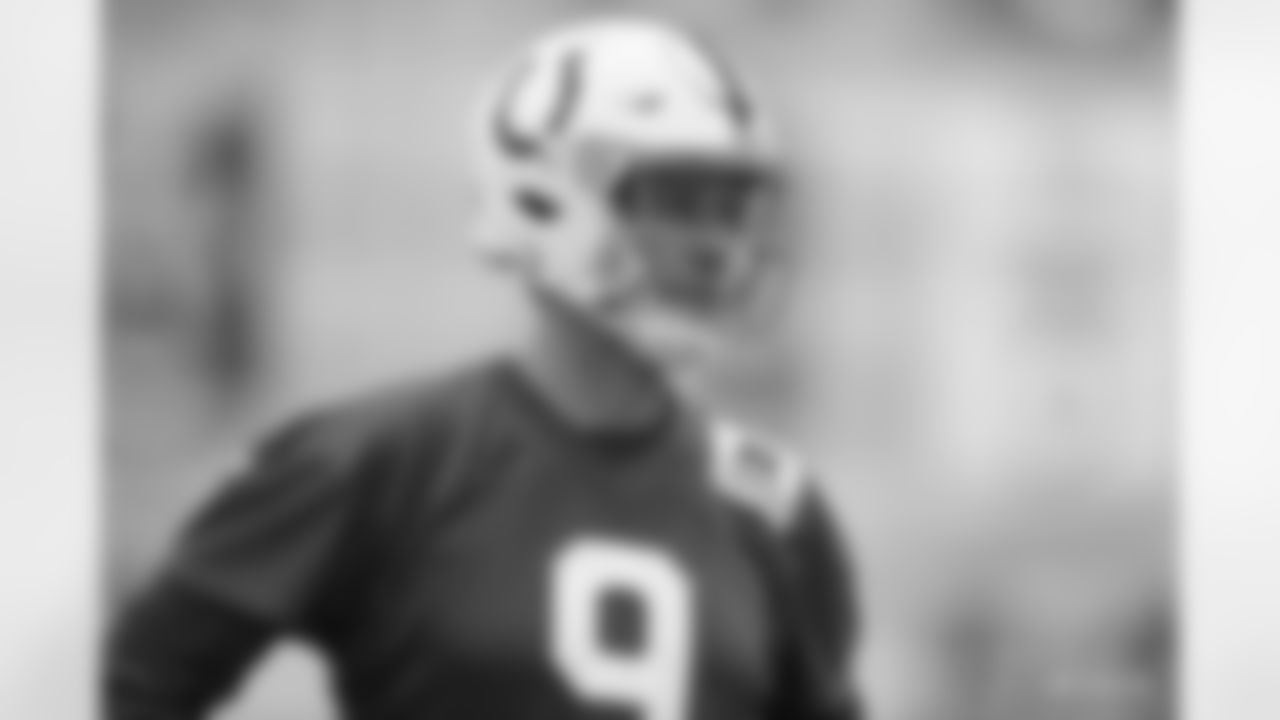 9 QB NIck Foles