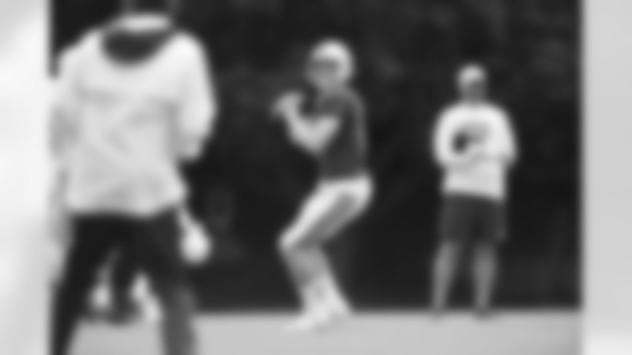 2 QB Carson Wentz