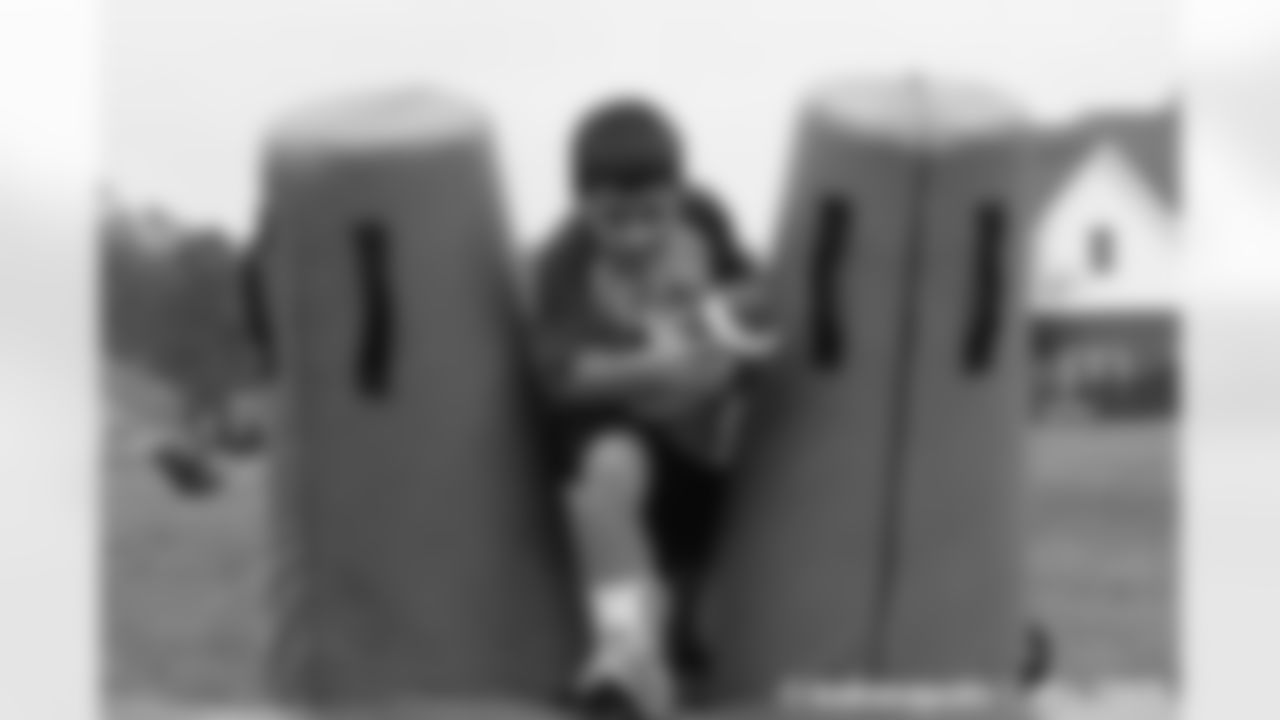 LANDING_youthfootball-8