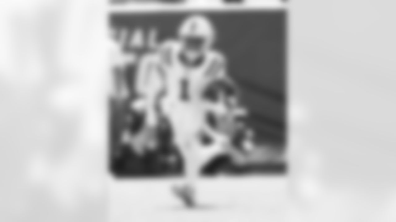 2023_1015_JAX_In Game_1018