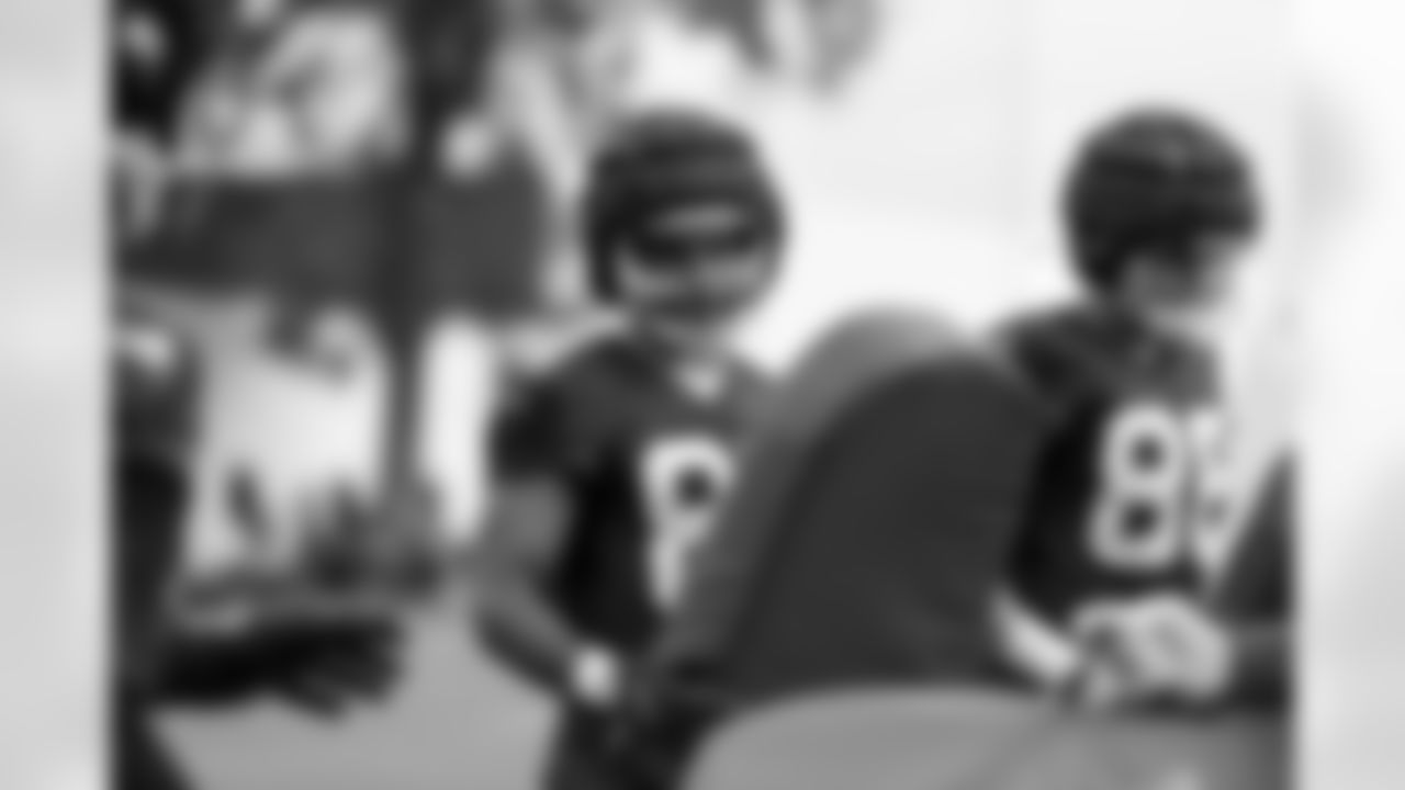 83 TE Kylen Granson