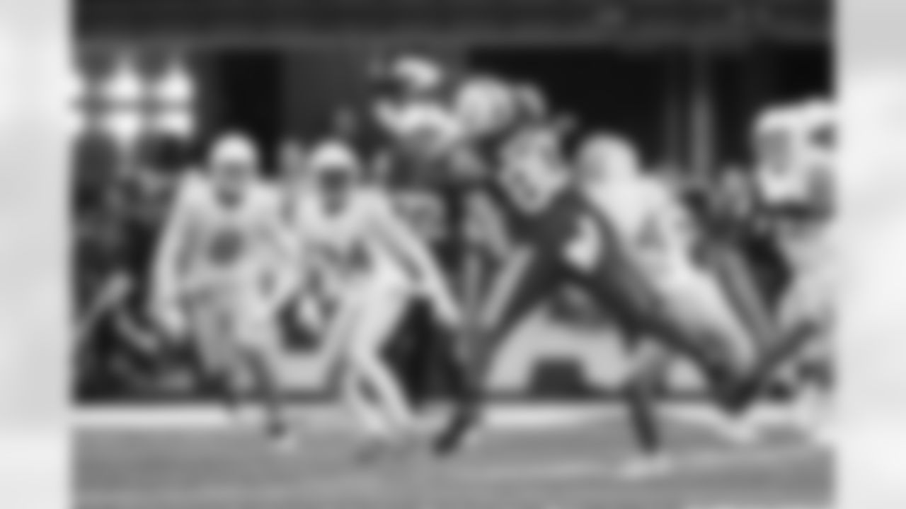 80 TE Jelani Woods