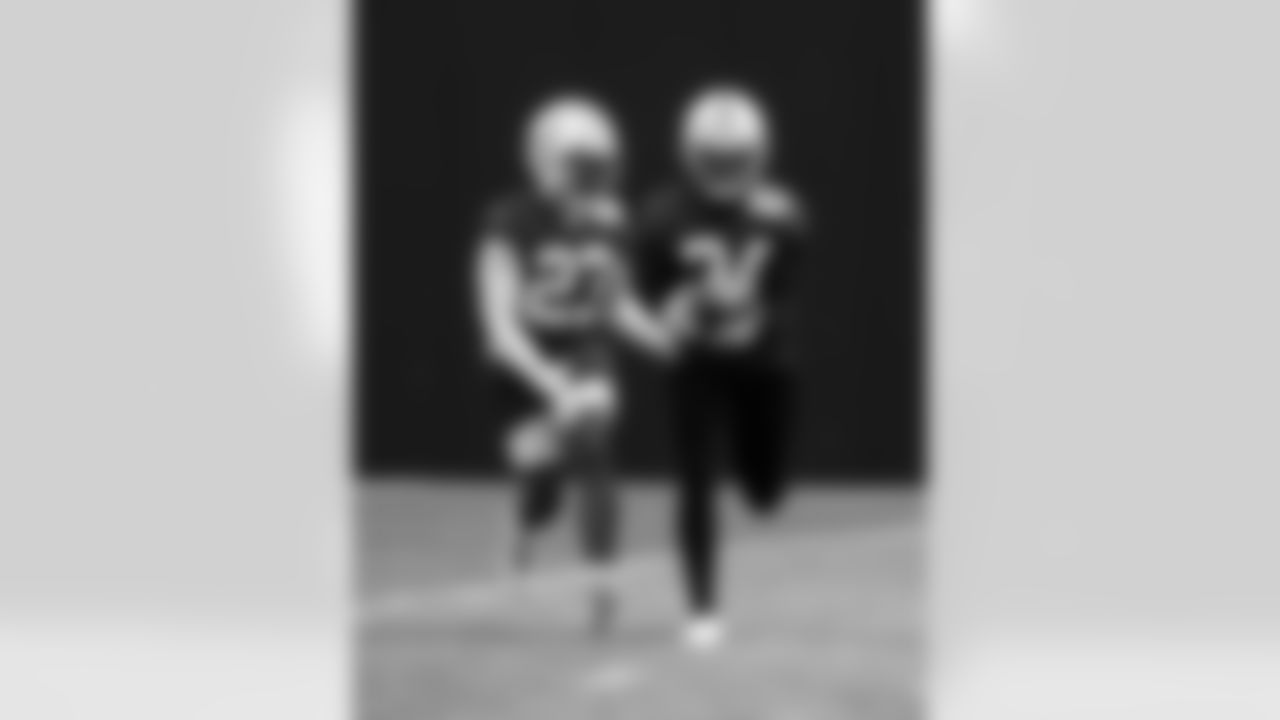 23 CB Kenny Moore II, 34 CB Isaiah Rodgers Sr.,
Players practice during voluntary Veteran Mini Camp offseason workouts.