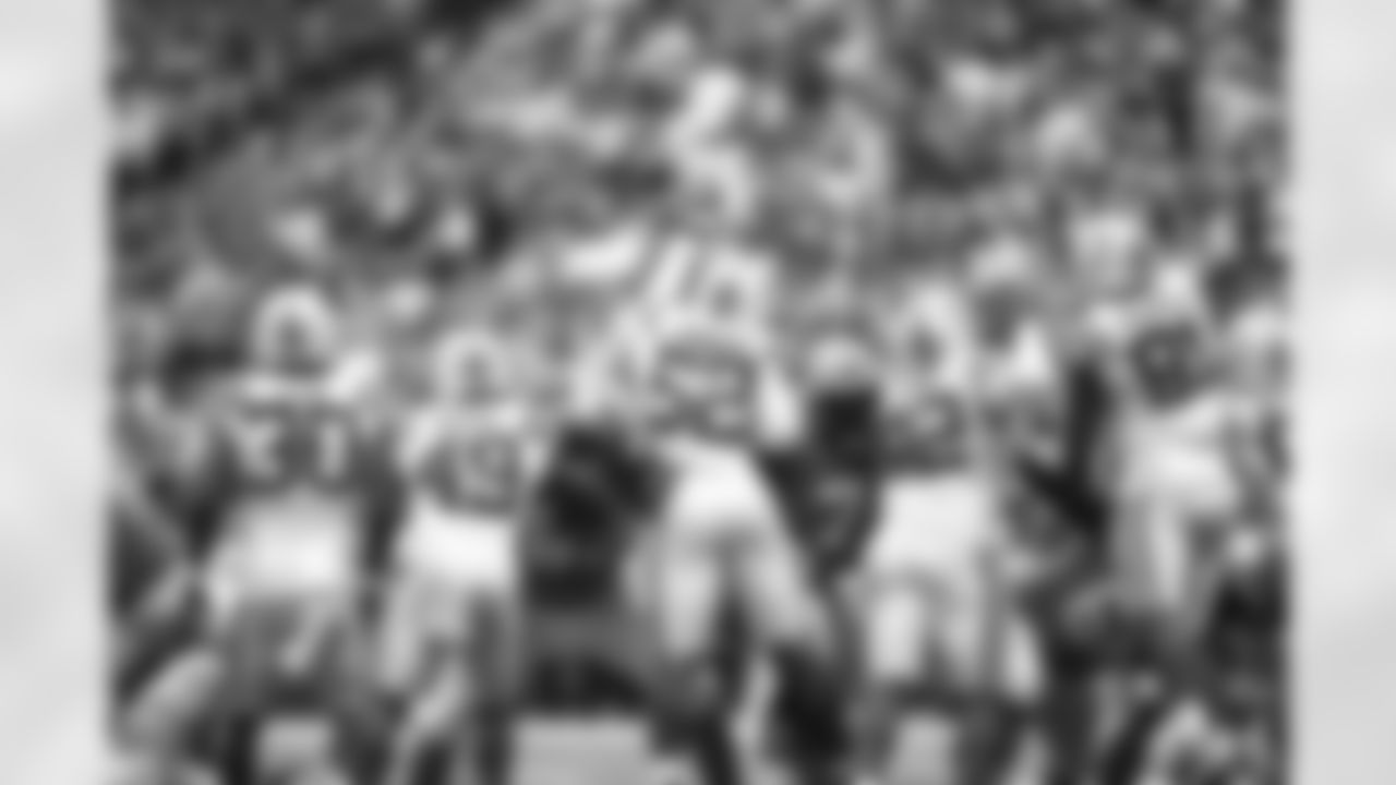 30 S George Odum, #49 LB Matthew Adams, #52 DE Ben Banogu, #92 DT Kameron Cline, #91 DE Isaac Rochell