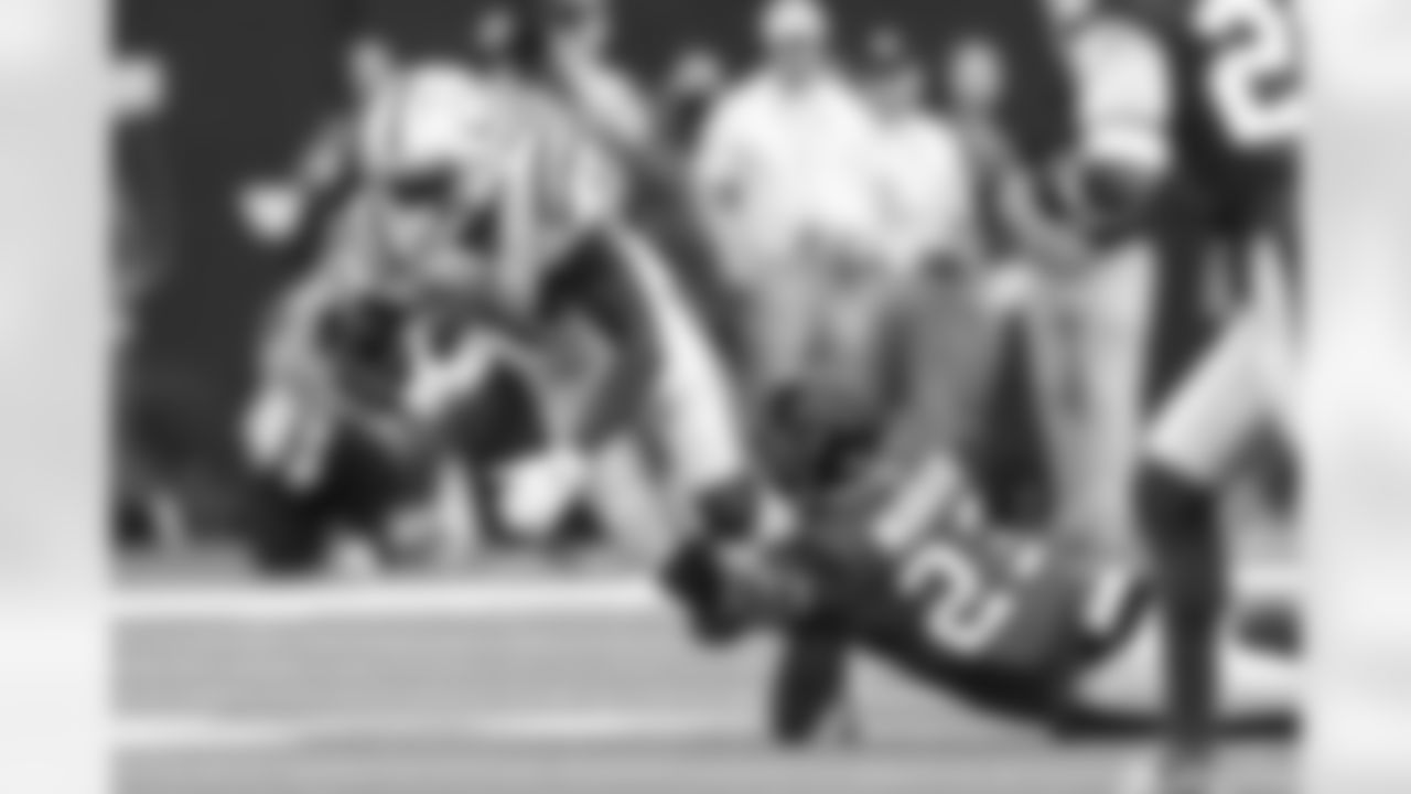 14 WR Zach Pascal