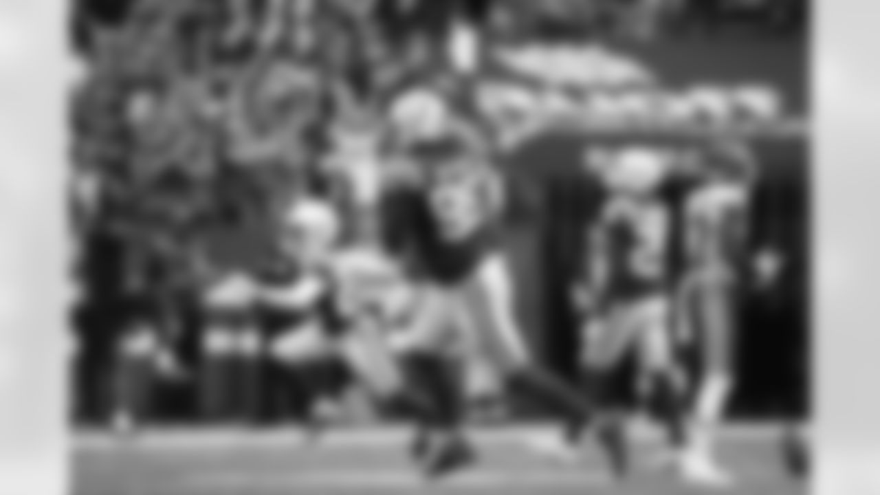 99 DT DeForest Buckner