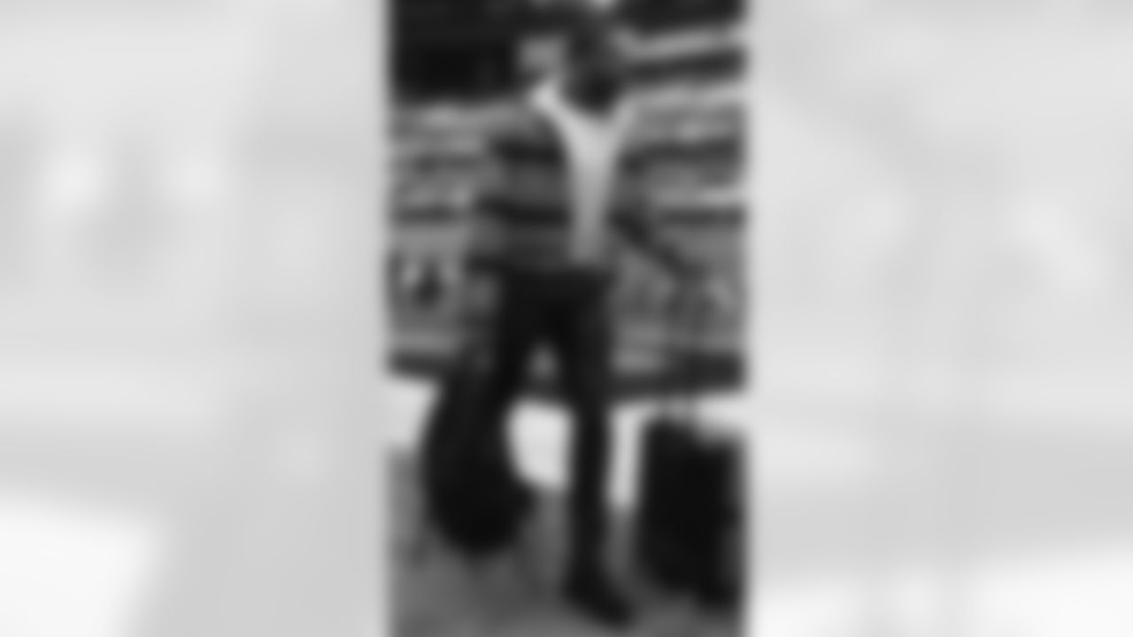1113_LV_Arrivals_008