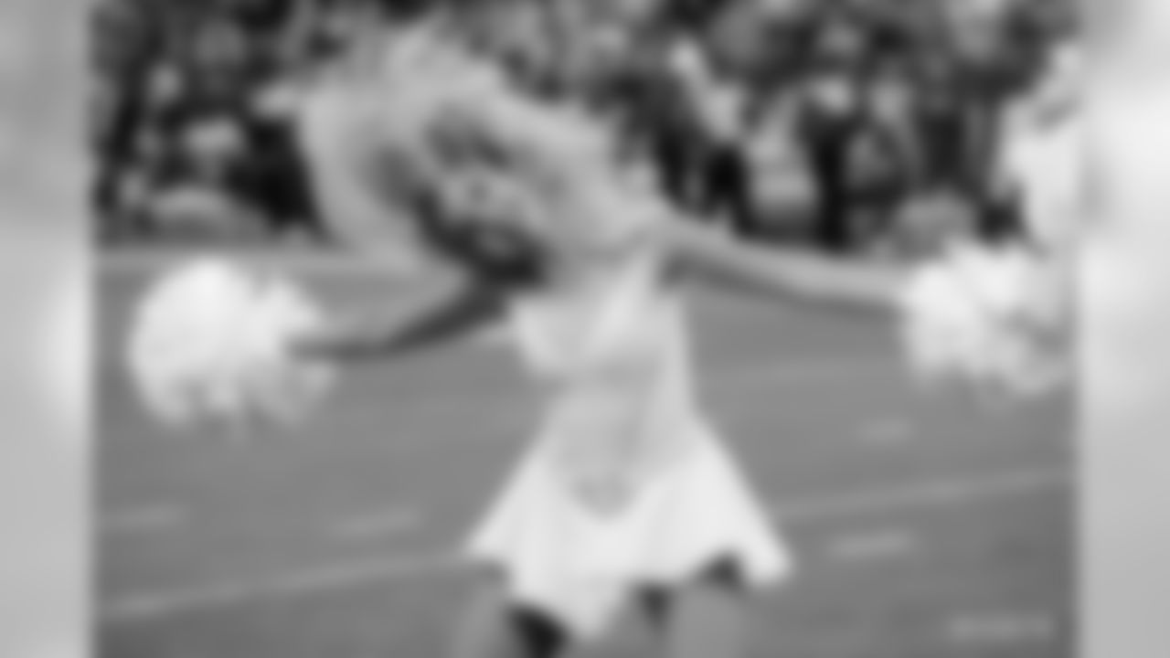 2019_1201_TEN_9921