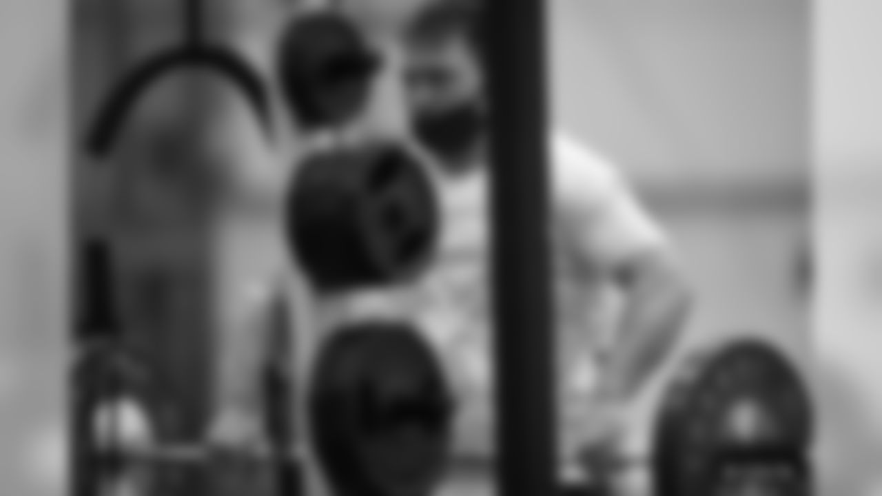 2020_0804_TC_Weight_0161