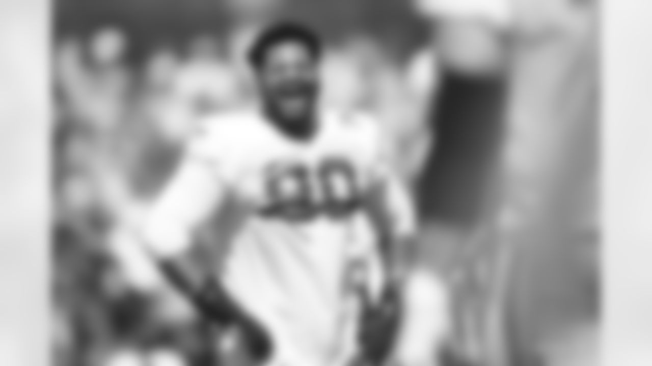 90 DT Grover Stewart