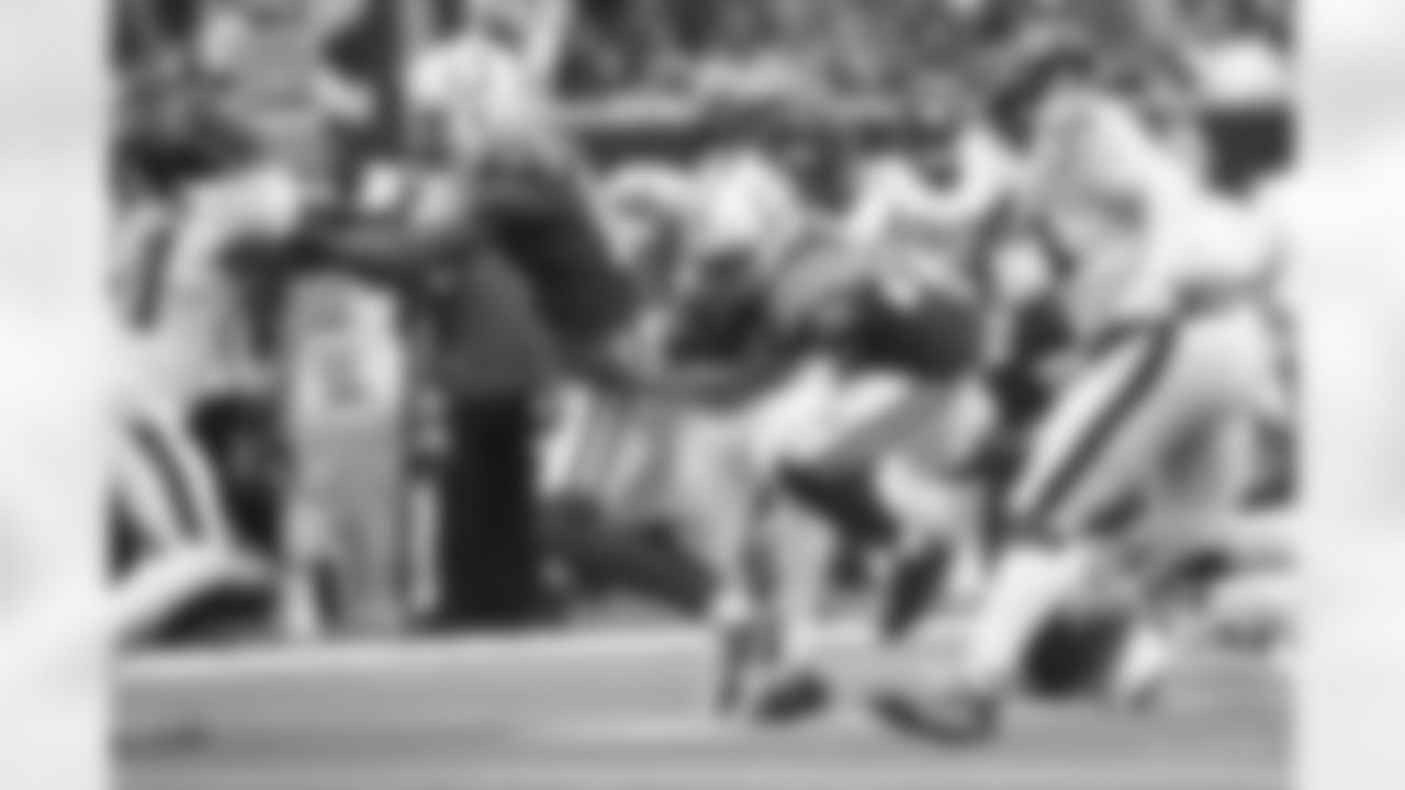 17 WR Mike Strachan, #28 RB Jonathan Taylor